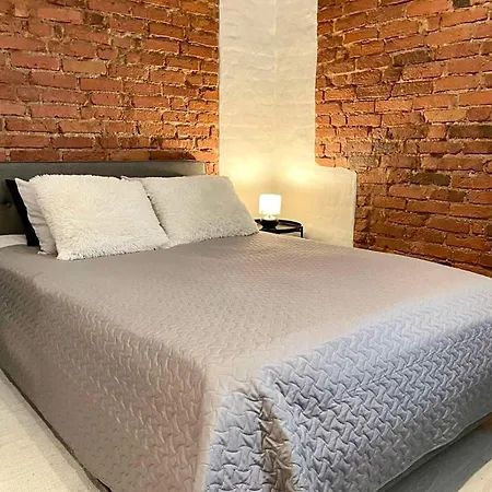 Myhouse Old Town Apartment Parnu